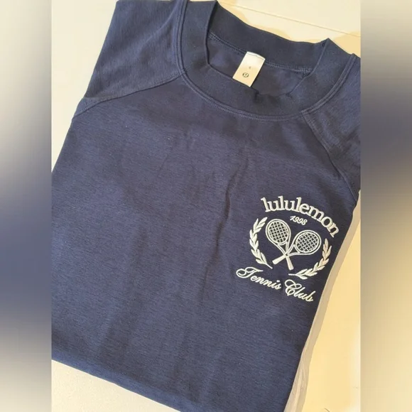 Lululemon Layered Long-Sleeve T-Shirt *Tennis Club
True Navy / White - Picture 7 of 9